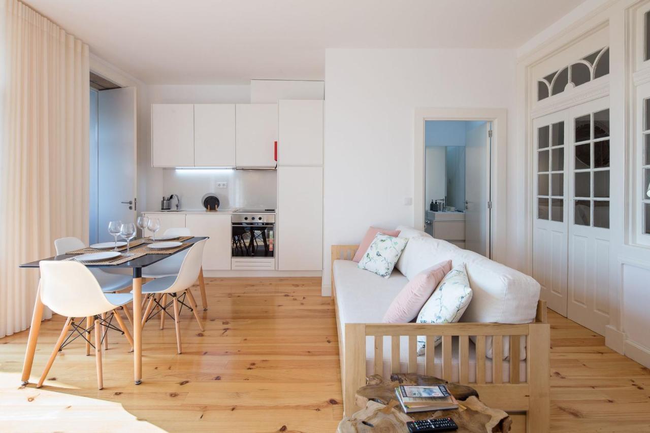 Lovelystay - Martires Boutique Flat بورتو المظهر الخارجي الصورة